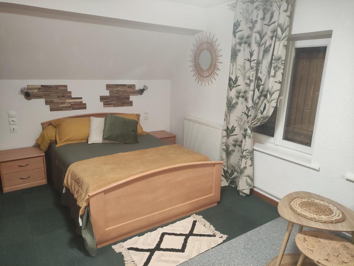 Les Studios Du Frankenthal Stosswihr Стая снимка
